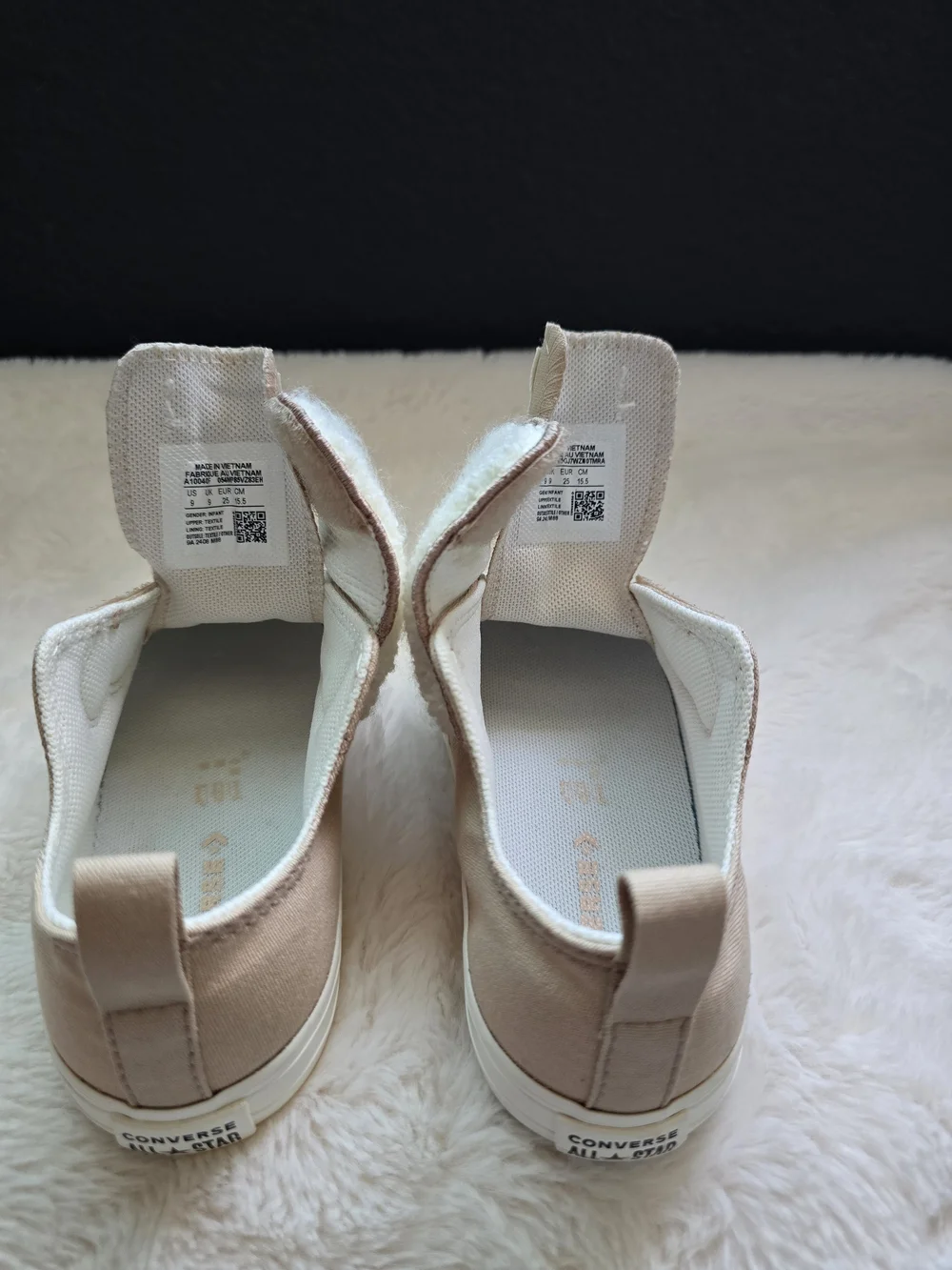 Converse Kids Beige Slip-On Sneakers with White Fuzzy Bear Accent